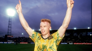 Okay, so technically we're cheating here because Australia didn't make it to the 1994 finals but with this kit from their qualifying campaign, it was probably for the best that the world wasn't subjected to it.