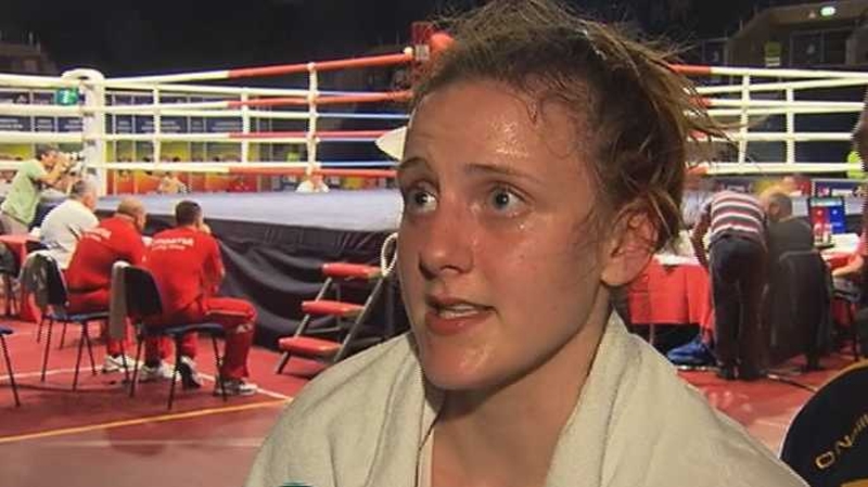 Michaela Walsh beat Ivanna Krupenia of Ukraine to advance to the quarter-finals