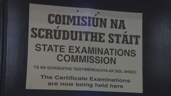 Scrúdú cainte agus an té a bhfuil Gaeilge acu