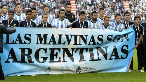 Argentina beat Slovenia 2-0