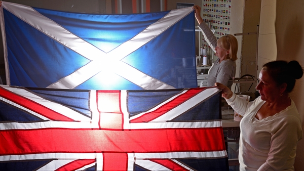 If Scotland votes to leave UK, lawmakers in Edinburgh would have to decide how their financial market should be regulated