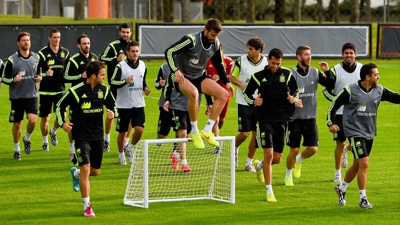 Spain's squad trained at the  players warm up during a Spain training session at the Centro de Entrenamiento do Caju in Curitiba on Monday