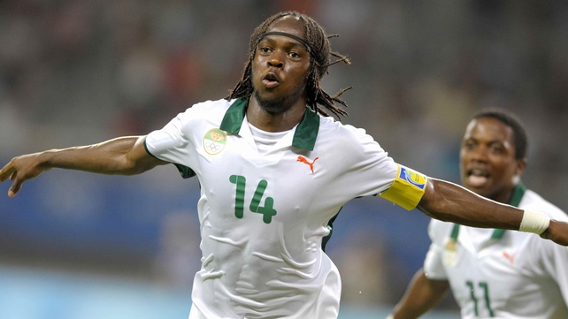Gervinho (2010, 2014) of the Ivory Coast continues to dazzle audiences with his beautiful choice to don a horizontal headband that seemingly serves little purpose at all.