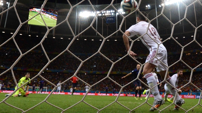 After beating Casillas who came out to the edge of the box, Robben scores his second of the night, rounding out the Dutch victory at 5-1
