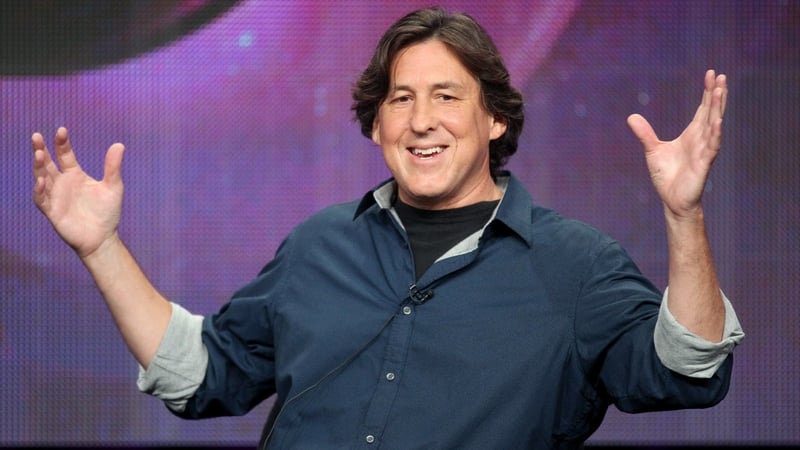 Cameron Crowe is set to make a sitcom called Roadies