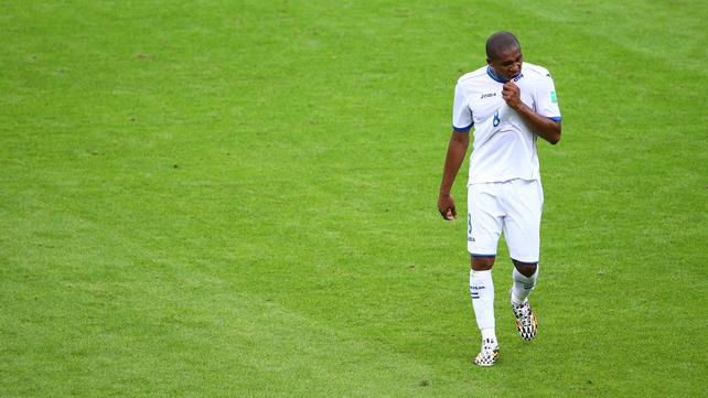 A a few minutes later Wilson Palacios was booked for a second time for a challenge that resulted in a penalty for the French