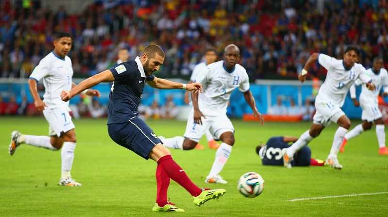 Karem Benzema scores France's third goal