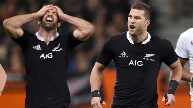 All Blacks' Conrad Smith and Cory Jane dejected after a missed chance during the second New Zealand v England