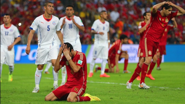 ... but, midfielder Sergio Busquets missed what should have been an easy dink in, allowing the ball to bounce off his shin and out of play