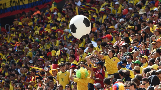 ... but, fans roared up again when kick-off time came, throwing a giant inflatable football on the field at the first minute, in the hopes that it might somehow find the goal and give their team the early lead