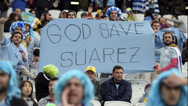 The second match of Day 8 saw Uruguay take on England at Arena Corinthians in chilly São Paulo