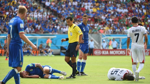 Both teams seemed equally frustrated, as referee Enrique Osses firmly refused to hand out a few penalties that seemed warranted