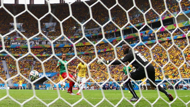 ... and although he didn't convert on that opportunity, Brazil's star striker Neymar put his side ahead early, scoring at 17' in