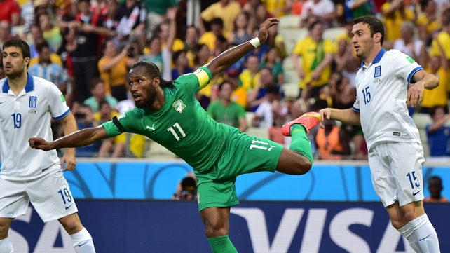 Didier Drogba shows impressive balance during Ivory Coast's game with Greece