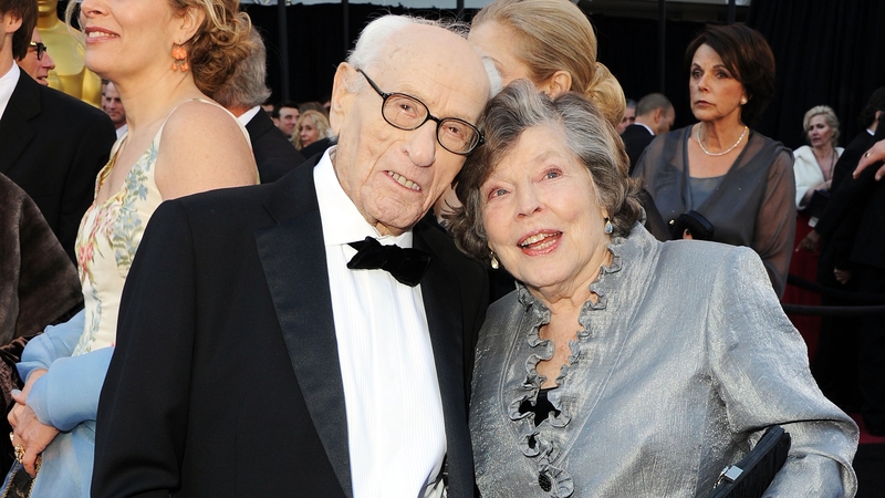 Eli Wallach and his wife of 66 years Anne Jackson at the 2011 Oscars