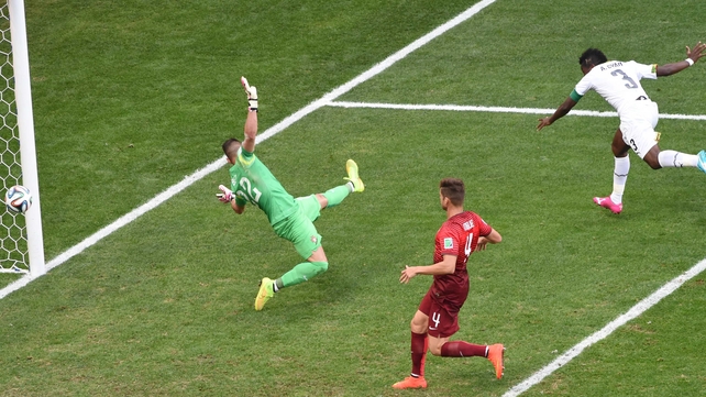 Early on, Ghana evened things up, with a slick header from forward Asamoah Gyan that got past Portugal keeper Beto