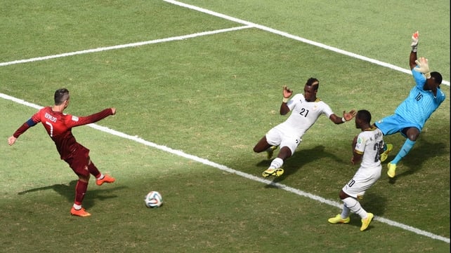 He found his revenge, though, at 80' with a strike that Dauda couldn't save in time