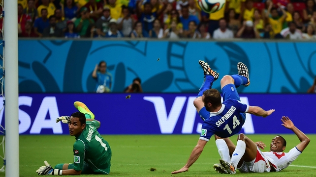 While Greece actually had the only real chance of the half, when forward Dimitrios Salpingidis got a shot on goal that just bounced off the shin of Costa Rica keeper Keylor Navas. Greece, surely, should have scored on the play, although it was not to be