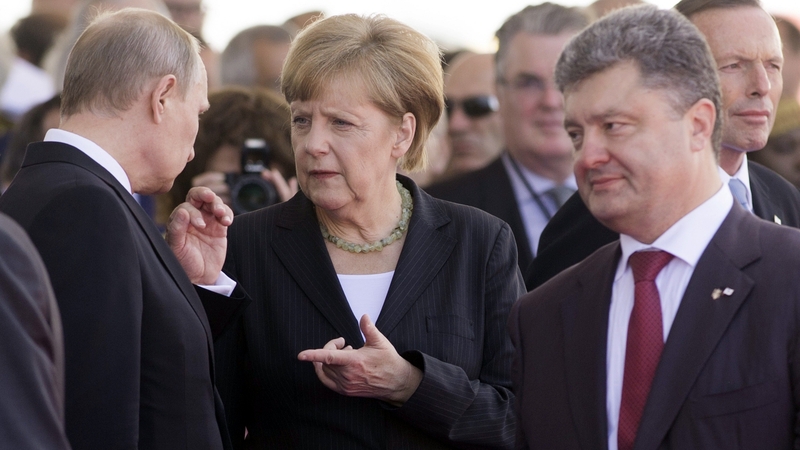Vladimir Putin, Angela Merkel and Petro Poroshenko held talks with Francois Hollande