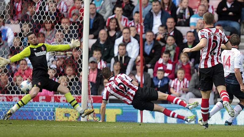 Gordon was released by the Black Cats in 2012 following a series of injuries