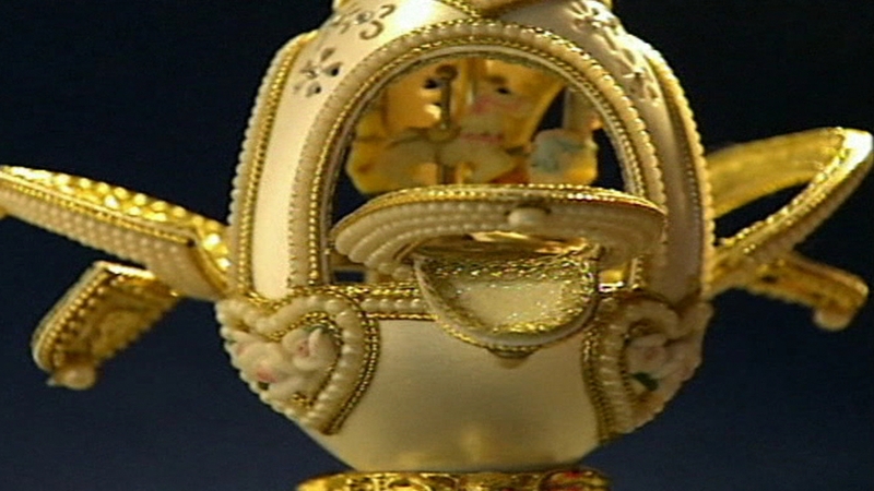 Dong Baoguo creates intricate works of art by decorating egg shells