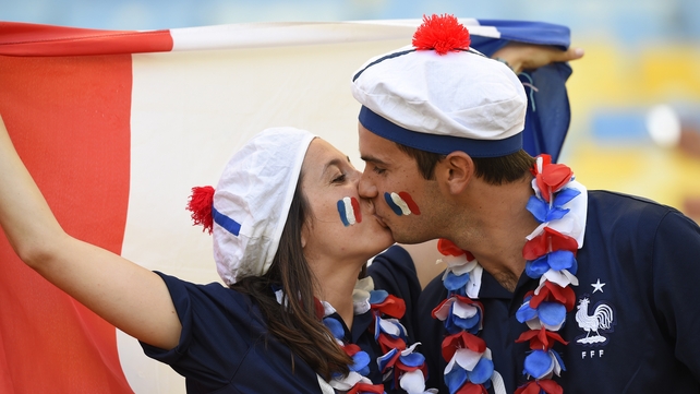 French kissing in the Maracana