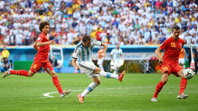 The forward sent a clear shot on target, that just missed off the top of the cross bar