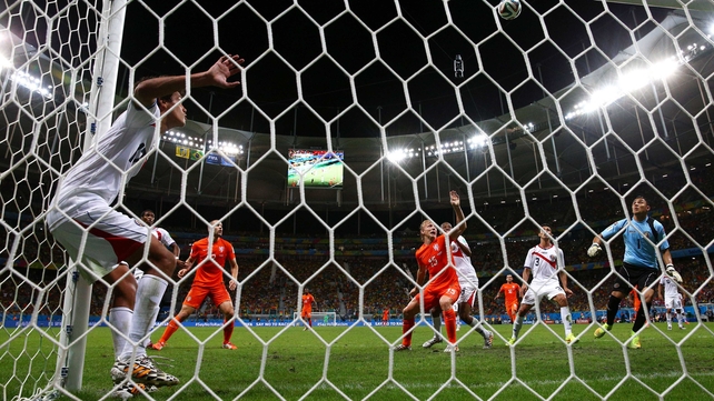 Here's just how close the men in orange came to stealing a victory in injury time