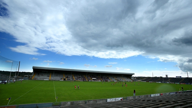 Amid ominous clouds, the Wexford v Cork camogie game took place