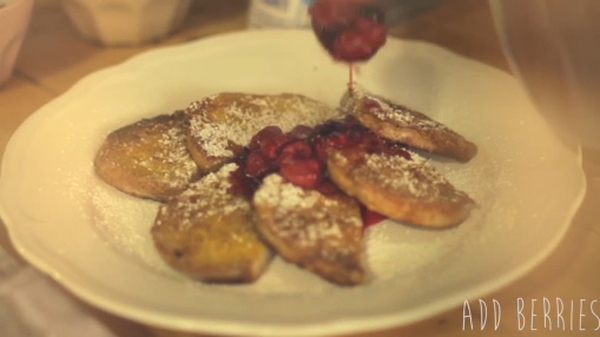 Eggy Bread with Berries