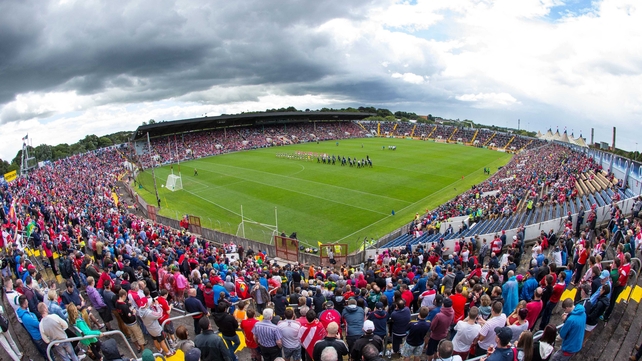 Clouds and crowds at Páirc Uí Chaoimh