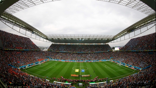 Both teams came out to a raucous crowd in the Arena Corinthians