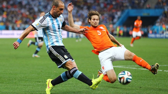 Zabaleta kept it up against Netherlands defender Daley Blind