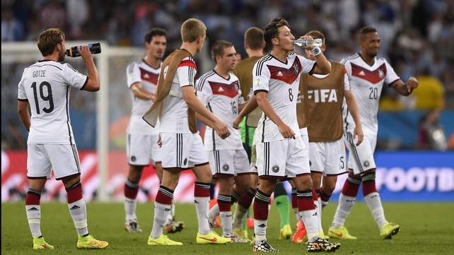 And Germany prepared for an extra 30' of play