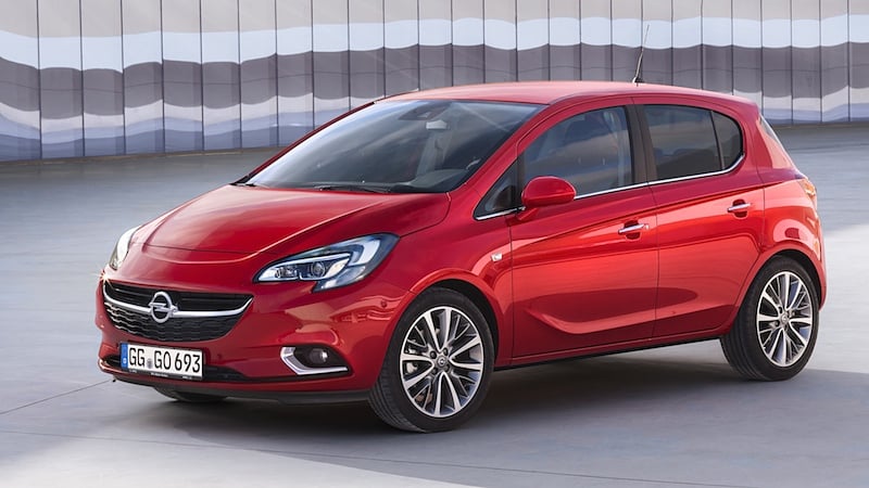 The fifth generation of Opel's bestseller will make its world premiere at the Paris Motor Show (October 4 to 19)