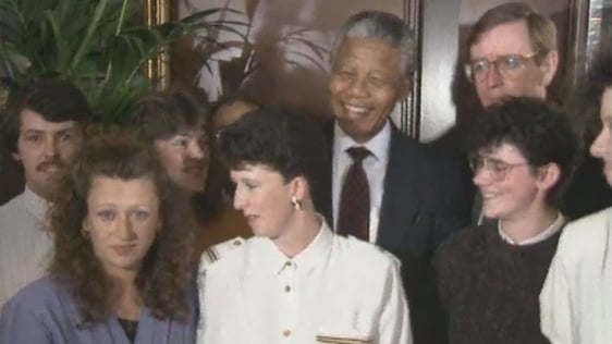 Nelson Mandela and Dunnes Stores Strikers
