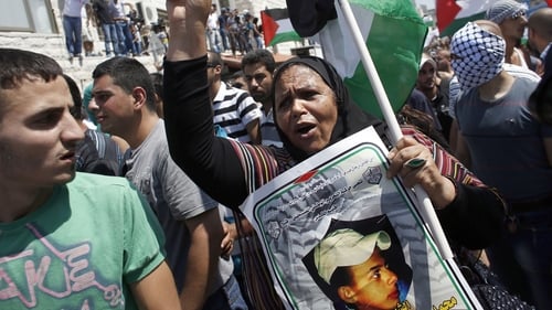 Mourners rally for Mohammed Abu Khder's funeral