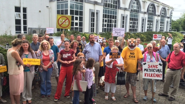 Campaigners have been involved in a 24-hour protest over the ring road extension
