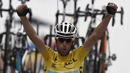 Vincenzo Nibali is in firm control of the yellow jersey heading into the final three stages