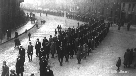 National Volunteers Marching (1914)