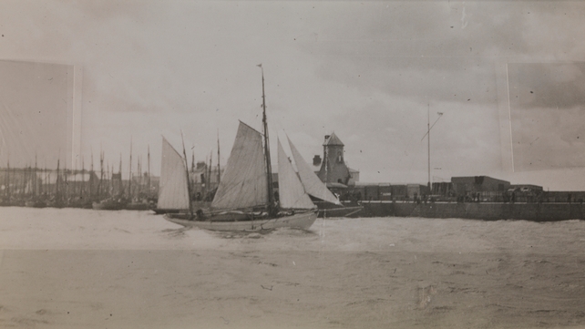 The Asgard sails into Howth (Pic: The Board of Trinity College Dublin)