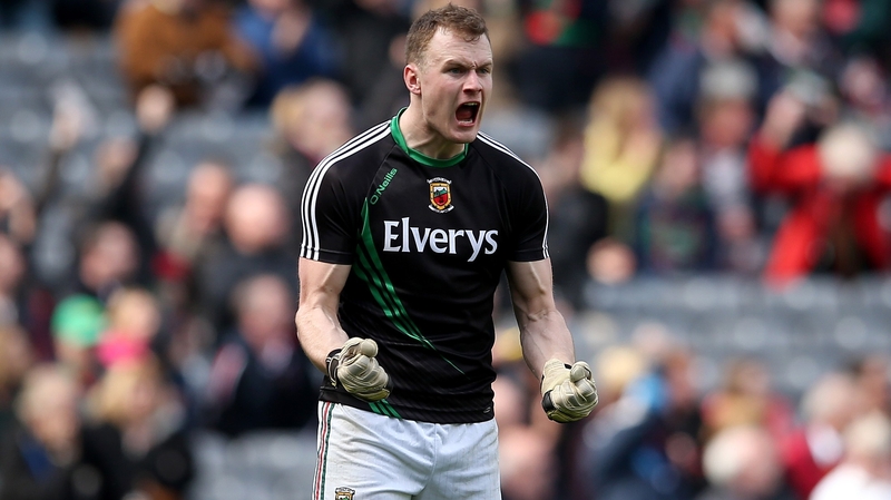 Rob Hennelly is back between the posts