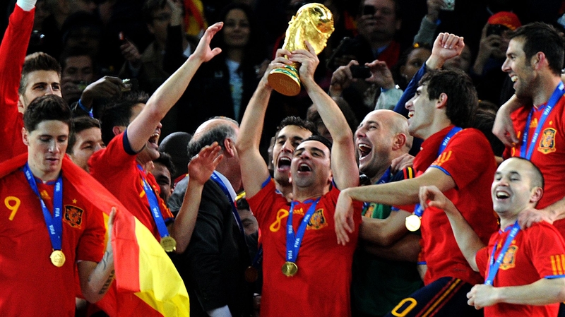 Xavi raises the World Cup trophy in 2010