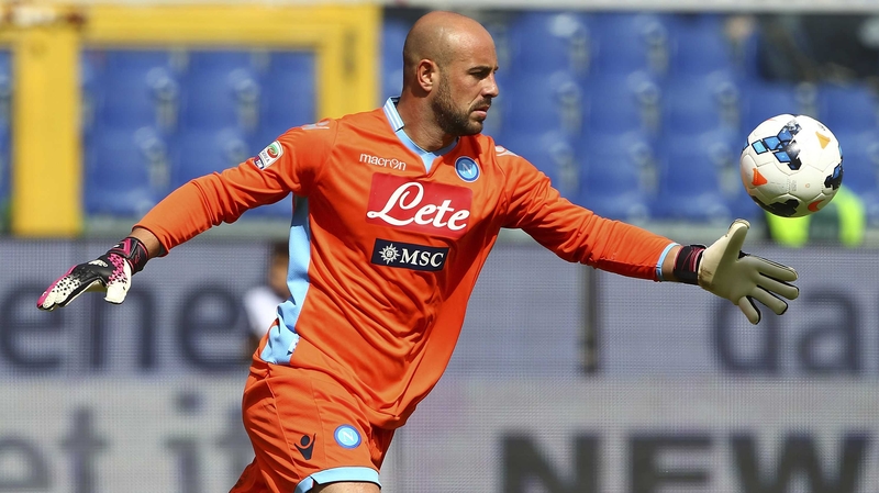 Pepe Reina in action for Napoli last season