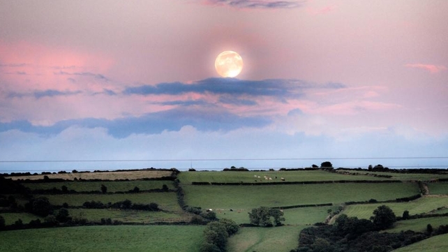 The Supermoon in Kilkenny (Pic: Ray Brophy)
