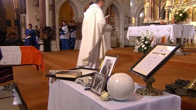 Several gifts were offered up by Mr Reynolds's grandchildren