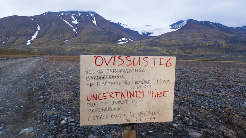 A road closure at the Vattnajokull glacier near the Bardarbunga volcano