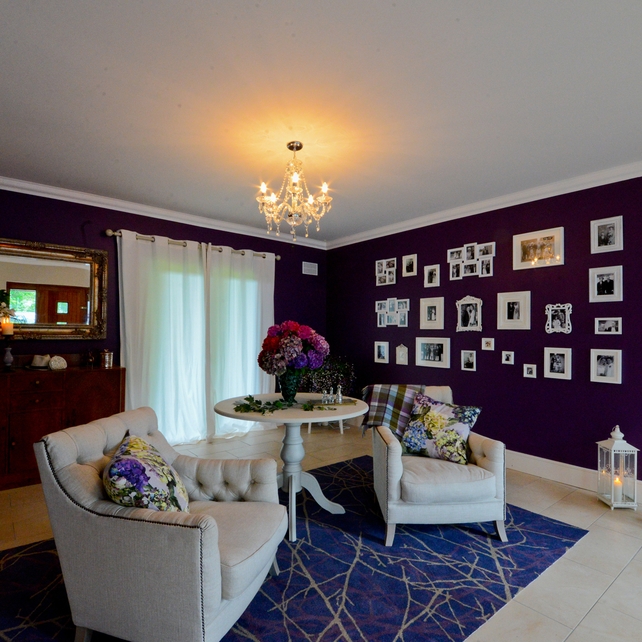 Walls: Dulux Signature Collection – Tokyo Flag – Vinyl Soft Sheen 2.5L RRP €31.50 | Skirting: Dulux Signature Collection – Tokyo Flag – Diamond Eggshell – 2.5L RRP €40.99