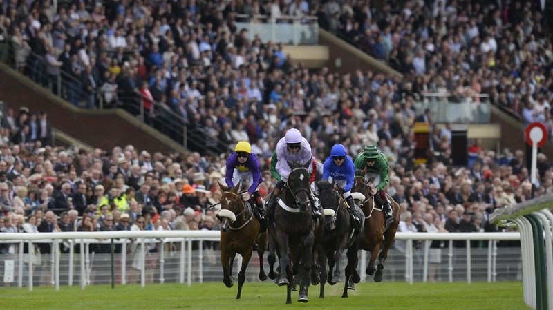 Pale Mimosa (l) won the Lonsdale Cup at York