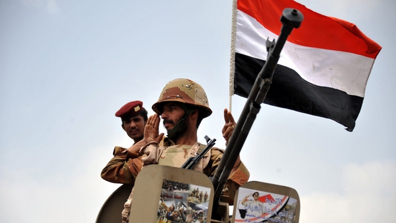 20 soldiers and tribesmen and 14 rebels were killed, the sources said